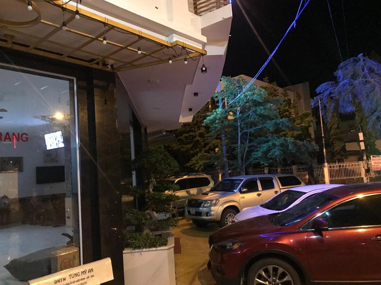 Hotel Hoang Dung Kinh Dinh Ngoại thất bức ảnh