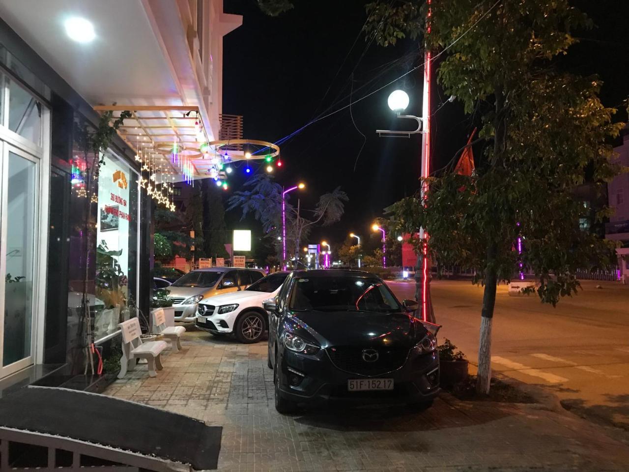 Hotel Hoang Dung Kinh Dinh Ngoại thất bức ảnh